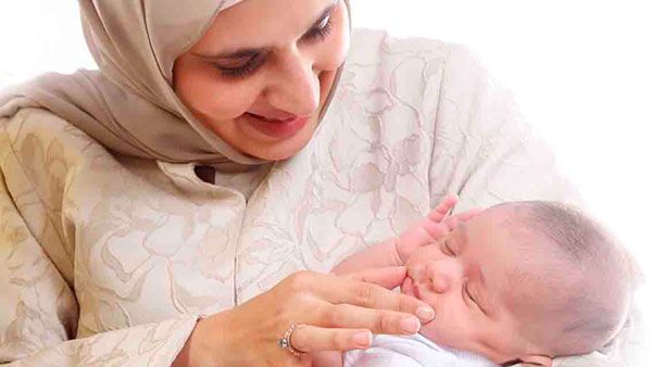 الرضاعة الطبيعية وصحة الطفل والأم